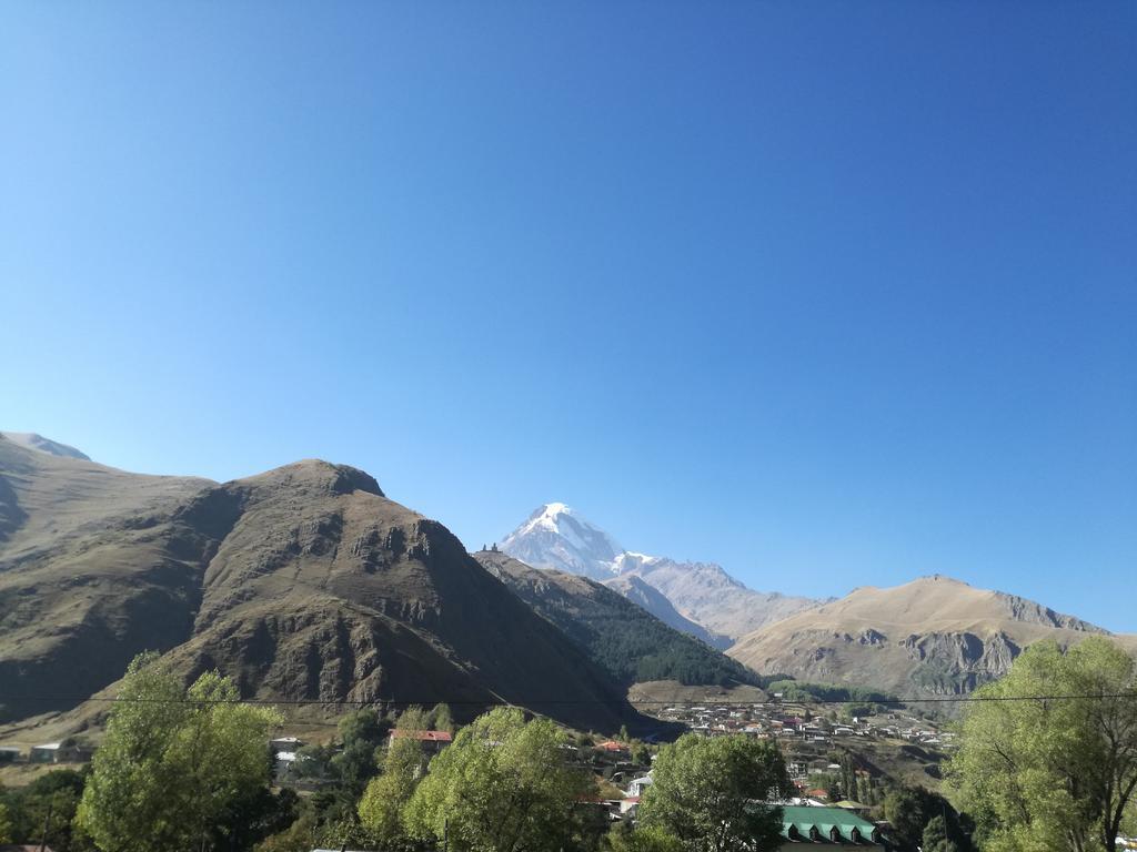 Guest House On V. Pshavela 50 Kazbegi Eksteriør bilde